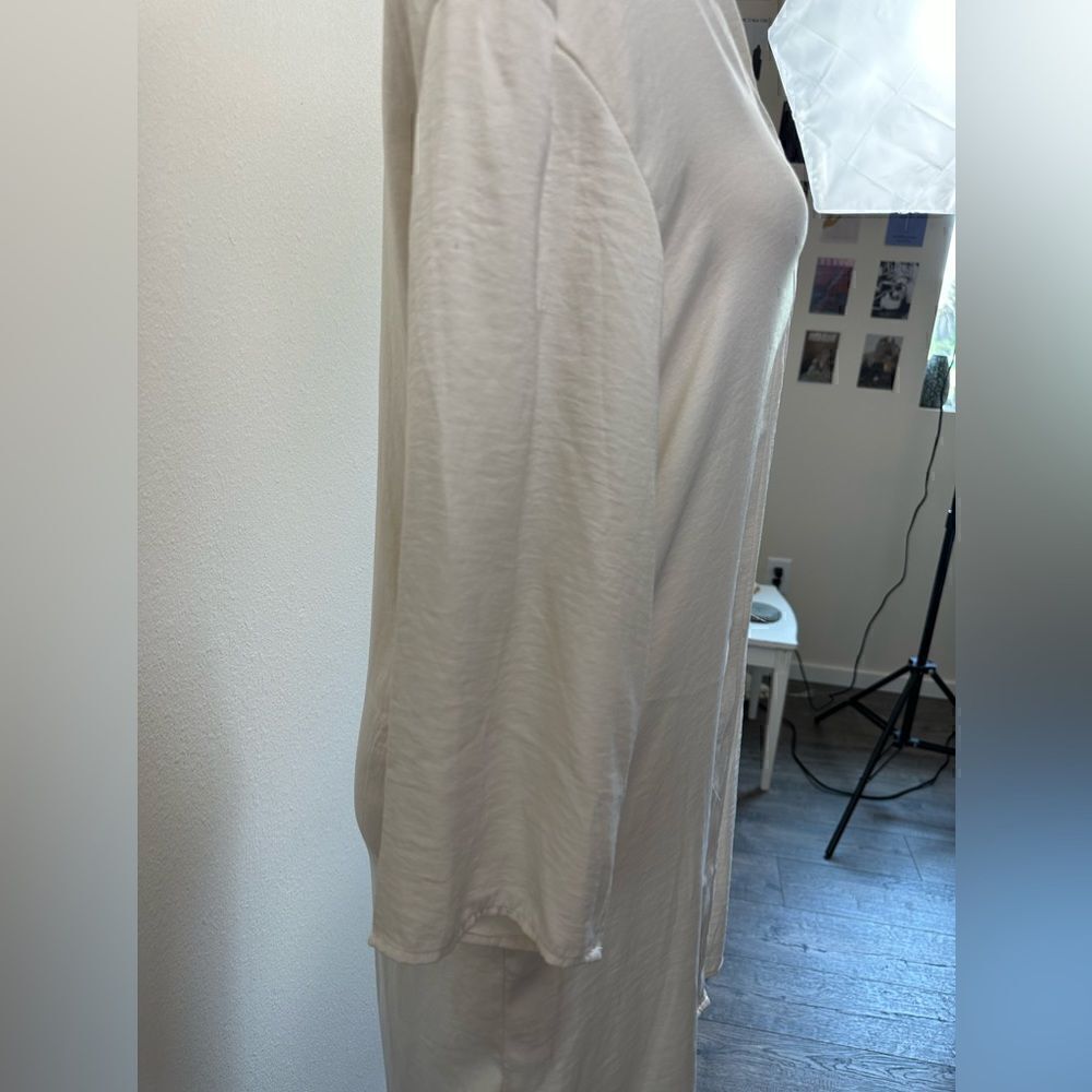 NWOT H&M Women’s Dress - Picture 3 of 5